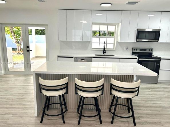 14211 SW 286th St, Homestead FL 33033