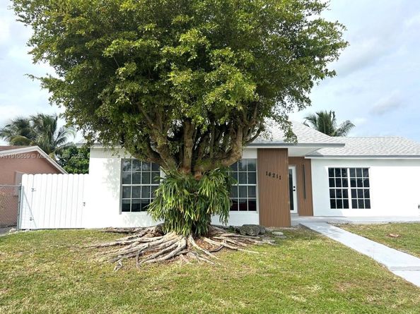 14211 SW 286th St, Homestead FL 33033