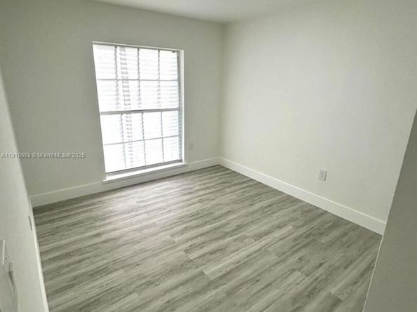 14211 SW 286th St, Homestead FL 33033