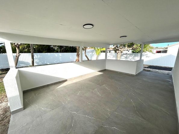 14211 SW 286th St, Homestead FL 33033