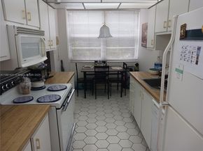 1300 St Charles Pl 311, Pembroke Pines FL 33026