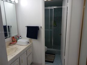 1300 St Charles Pl 311, Pembroke Pines FL 33026