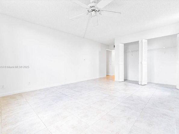 3100 N Pine Island Rd 305, Sunrise FL 33351