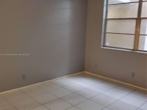 2601 NW 48th Ter 146, Lauderdale Lakes FL 33313