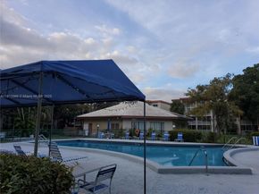 2601 NW 48th Ter 146, Lauderdale Lakes FL 33313