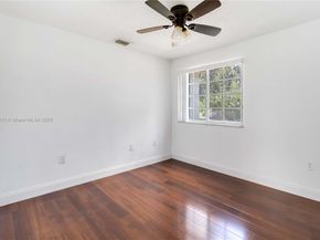 1958 NW 100th Ave, Pembroke Pines FL 33024