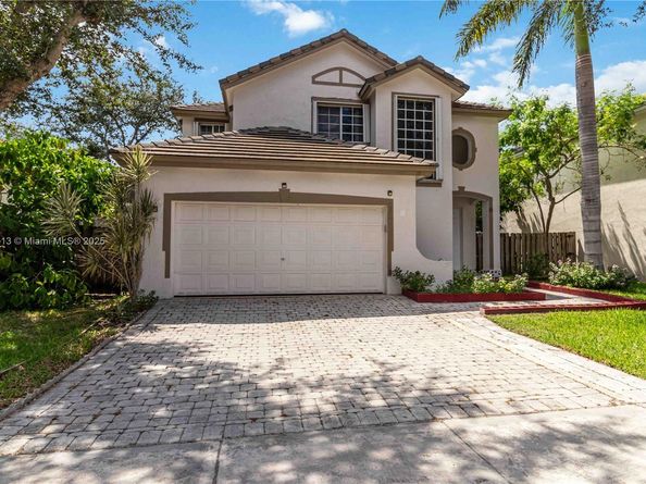 1958 NW 100th Ave, Pembroke Pines FL 33024