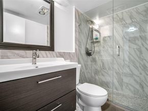257 S Cypress Rd 416, Pompano Beach FL 33060