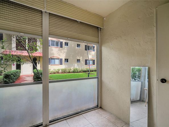 257 S Cypress Rd 416, Pompano Beach FL 33060