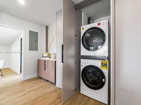 7731 Farragut St, Hollywood FL 33024