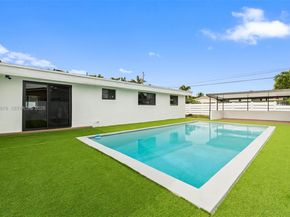 7731 Farragut St, Hollywood FL 33024