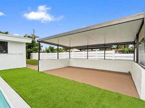 7731 Farragut St, Hollywood FL 33024