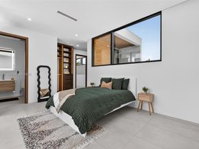 234 SW 22nd Rd, Miami FL 33129