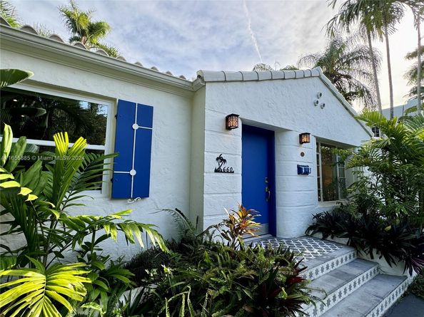 660 NE 72nd St, Miami FL 33138