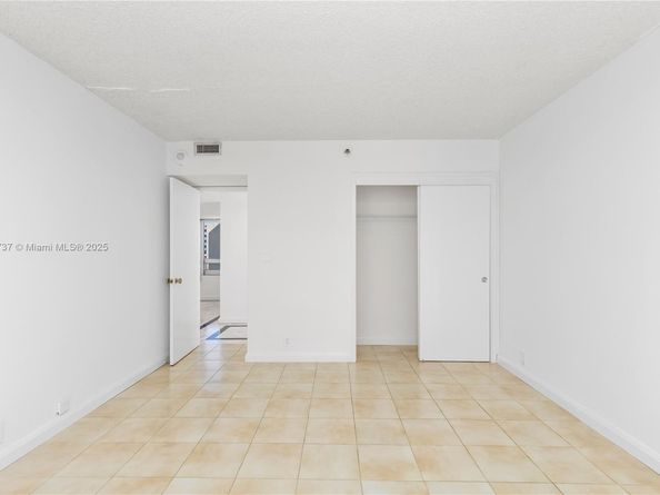 1541 Brickell Ave C1507, Miami FL 33129