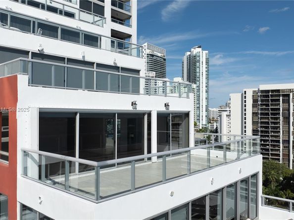 1541 Brickell Ave C1507, Miami FL 33129