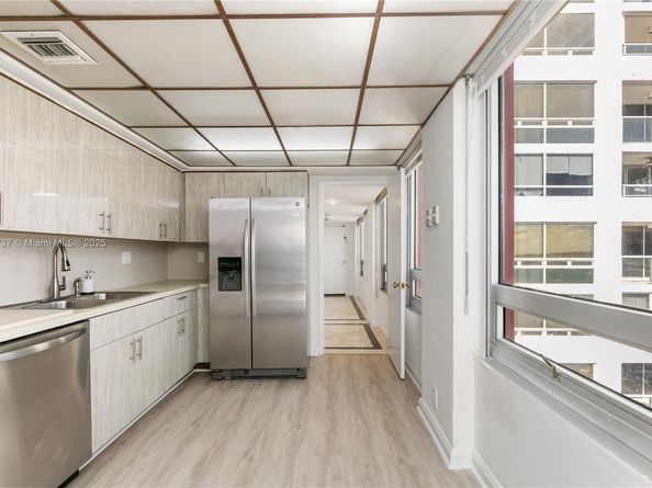 1541 Brickell Ave C1507, Miami FL 33129