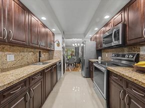 1600 SW 127th Way 102C, Pembroke Pines FL 33027