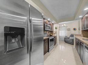 1600 SW 127th Way 102C, Pembroke Pines FL 33027