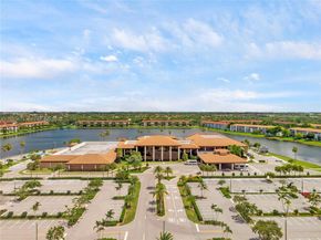 1600 SW 127th Way 102C, Pembroke Pines FL 33027