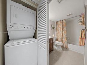 1600 SW 127th Way 102C, Pembroke Pines FL 33027