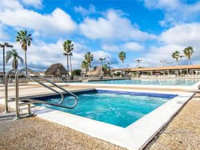 1600 SW 127th Way 102C, Pembroke Pines FL 33027