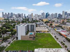 1110 NW 1 St 705, Miami FL 33128