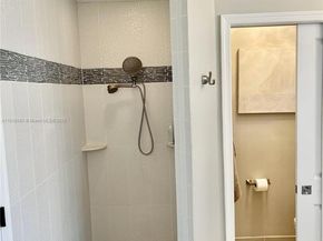 4370 NW 62nd Ter, Coral Springs FL 33067