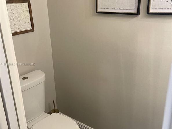 4370 NW 62nd Ter, Coral Springs FL 33067