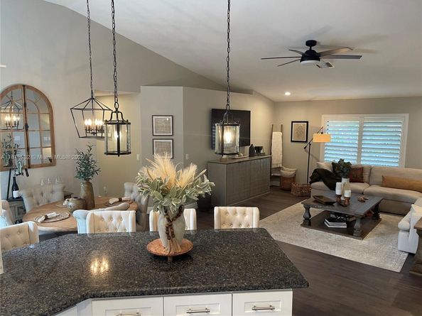 4370 NW 62nd Ter, Coral Springs FL 33067