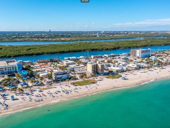 326 Harrison St 303A, Hollywood FL 33019