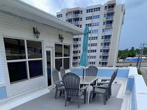 326 Harrison St 303A, Hollywood FL 33019