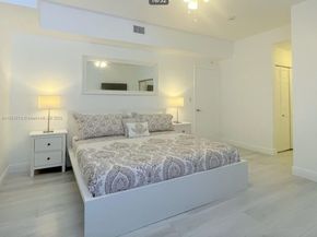 326 Harrison St 303A, Hollywood FL 33019