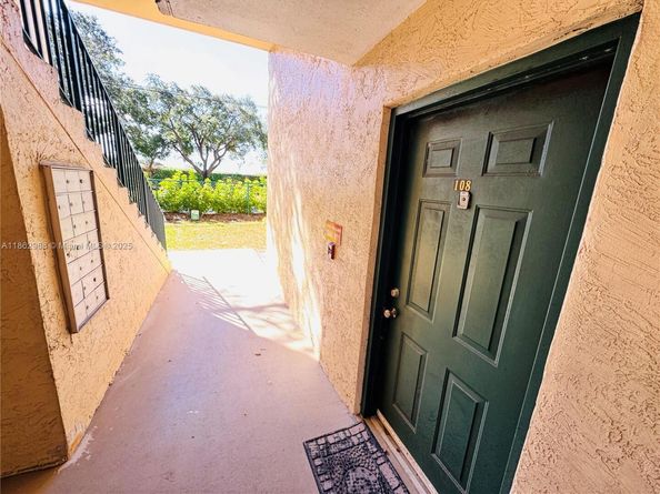 1727 Village Blvd 108, West Palm Beach FL 33409