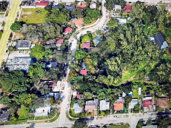 6400 NW 1st Pl, Miami FL 33150