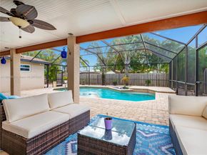 5124 Mckinley St, Hollywood FL 33021