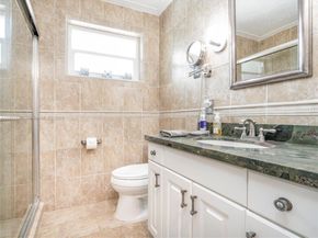 5124 Mckinley St, Hollywood FL 33021