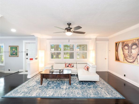 5124 Mckinley St, Hollywood FL 33021