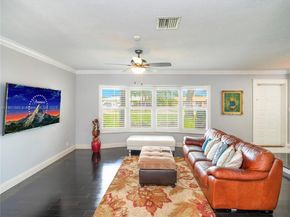 5124 Mckinley St, Hollywood FL 33021