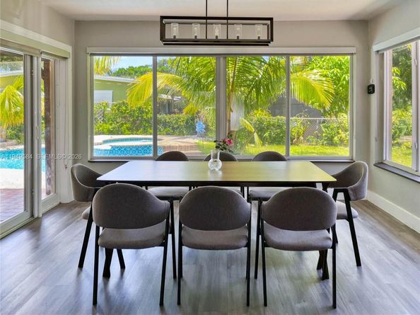 3390 SW 21st St, Fort Lauderdale FL 33312