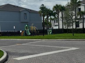 336 NW 8th Ct, Pompano Beach FL 33060