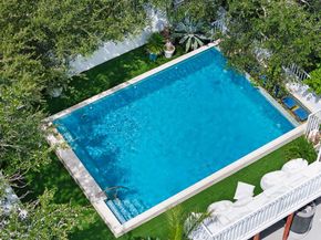3861 Kumquat Ave, Miami FL 33133