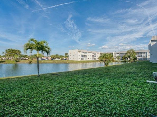 8300 Sunrise Lakes Blvd 102, Sunrise FL 33322