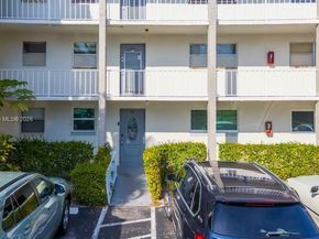 8300 Sunrise Lakes Blvd 102, Sunrise FL 33322