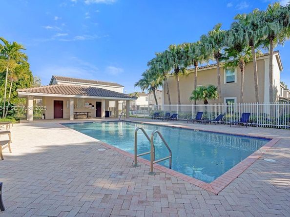 10529 NW 57th Court, Coral Springs FL 33076