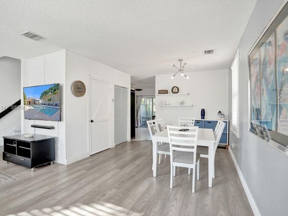 10529 NW 57th Court, Coral Springs FL 33076