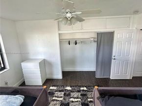 7035 Rue Granville, Miami Beach FL 33141