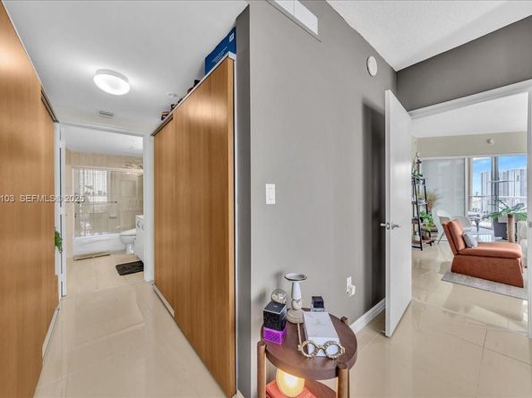 1750 N Bayshore Dr 2015, Miami FL 33132