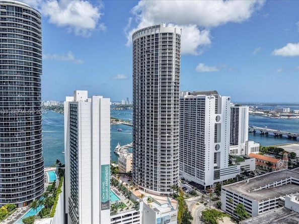 1750 N Bayshore Dr 2015, Miami FL 33132