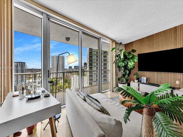 1750 N Bayshore Dr 2015, Miami FL 33132